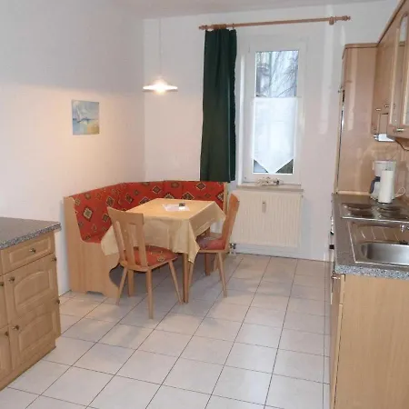 Haus Seewind Warnemuende _ Objekt روستوك