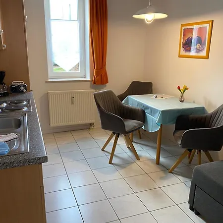 Haus Seewind Warnemuende _ Objekt روستوك